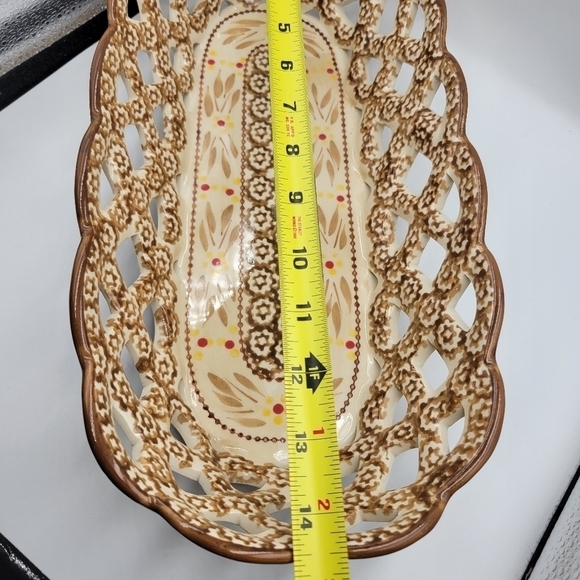 Temp-Tations By Tara Old World Brown Ceramic Bread Basket 14 1/2”L 7 1/2”W, 3”H - Picture 5 of 6